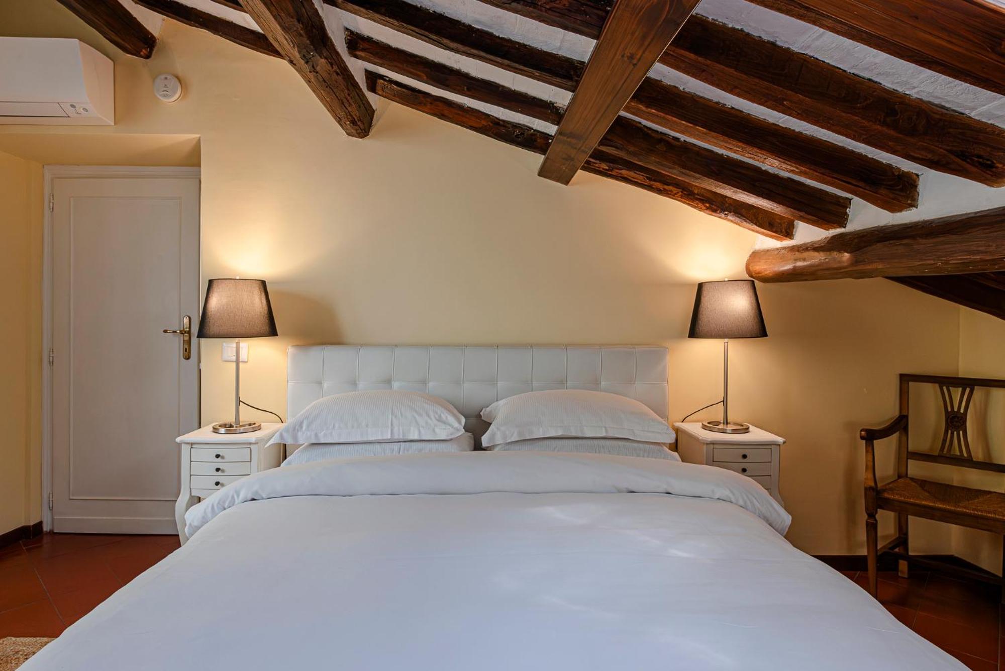 Luxury Pantheon Apartamento