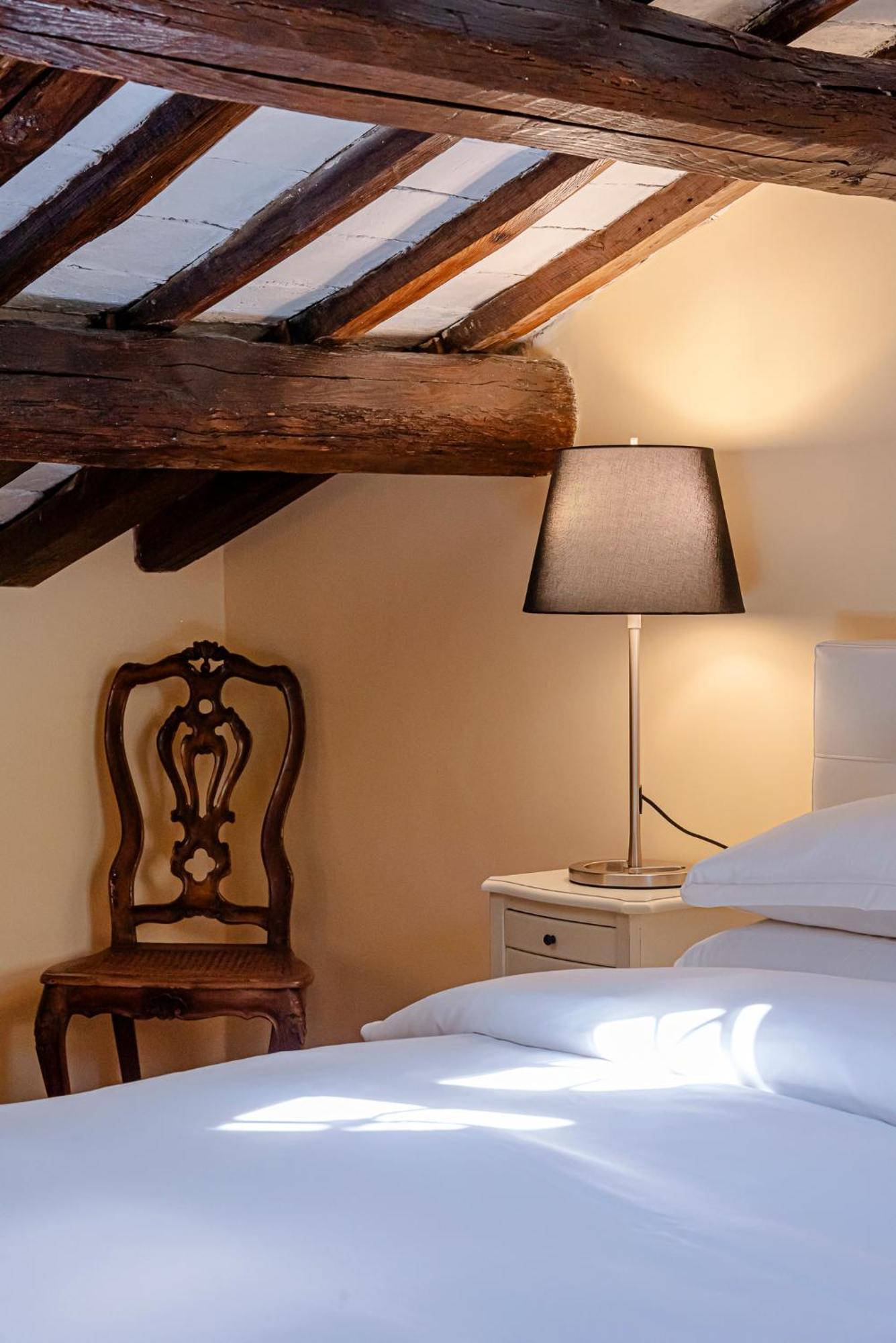 Luxury Pantheon Apartamento