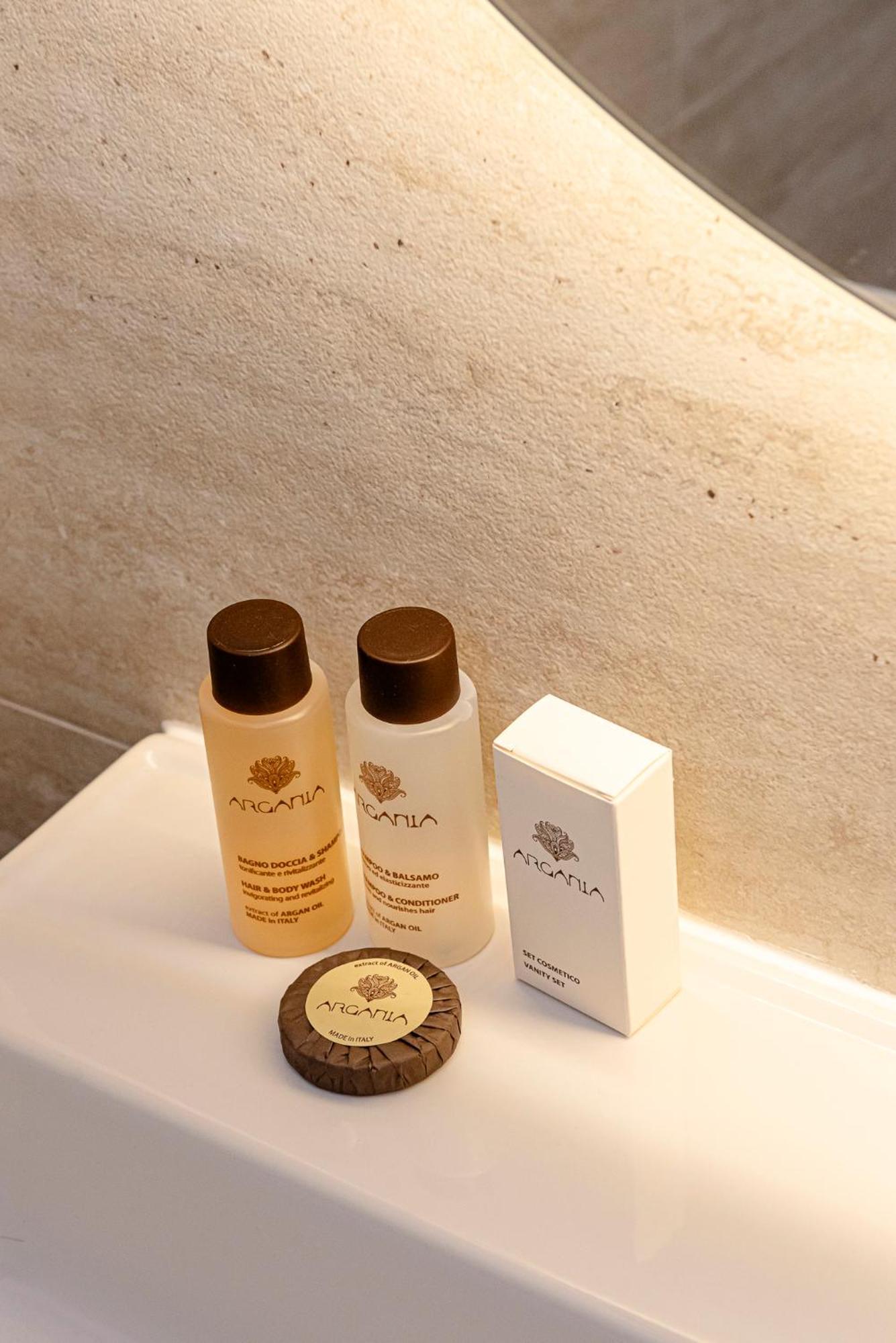 Luxury Pantheon
